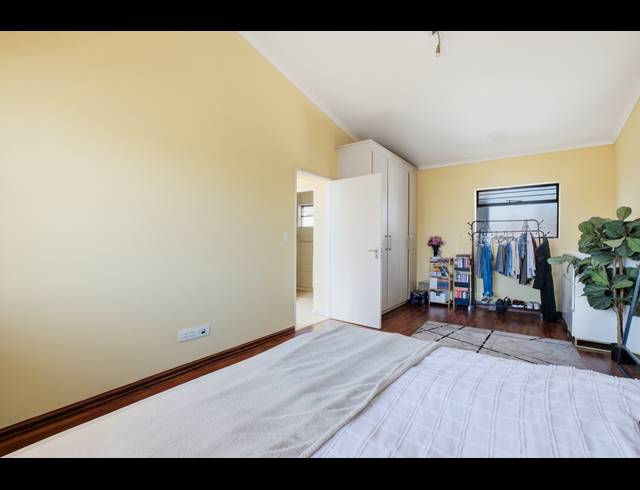 2 BEDROOM APARTMENT FOR SALE IN BARBEQUE DOWNS